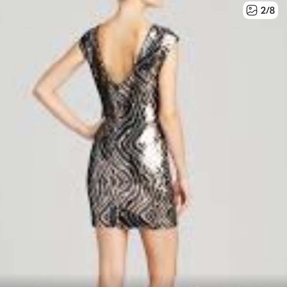 GUESS CAP SLEEVES  BLACK & SILVER SEQUIN ZEBRA PATTERN MINI DRESS SIZE 6 - Picture 3 of 10